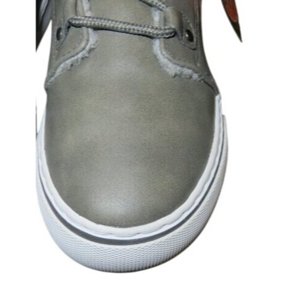 Lugz Evergreen Fleece Lined Chukka Sneaker Lug Outsole & ghillie lacing system - Picture 3 of 13
